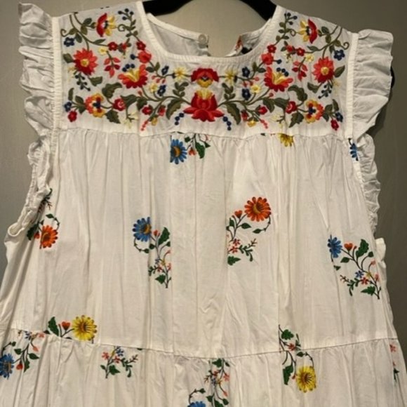 Zara White Embroidered floral Midi peasant Dress. - Picture 15 of 16